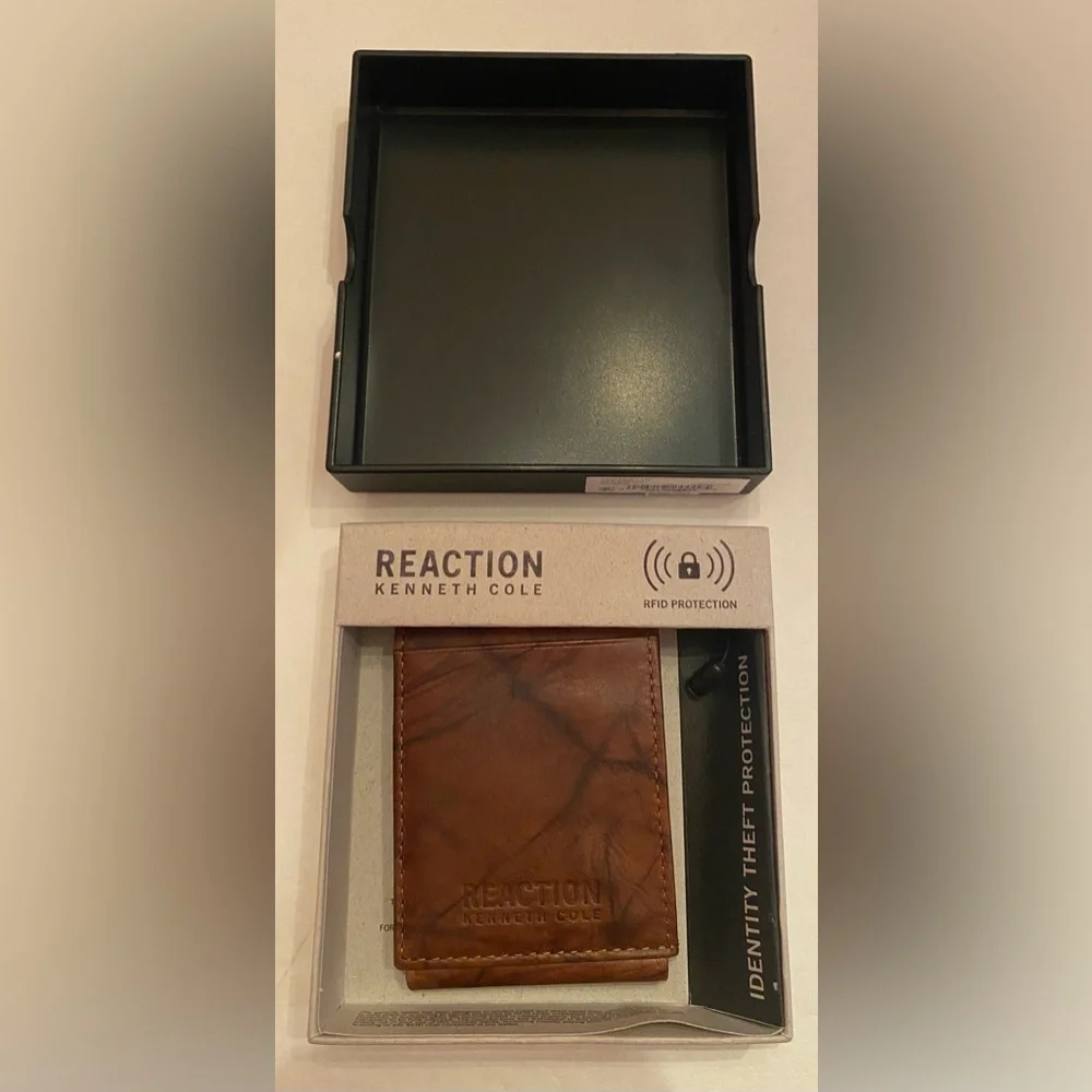 Kenneth Cole REACTION‎ Men's RFID Wallet Brown One Size, Identity Theft Protect